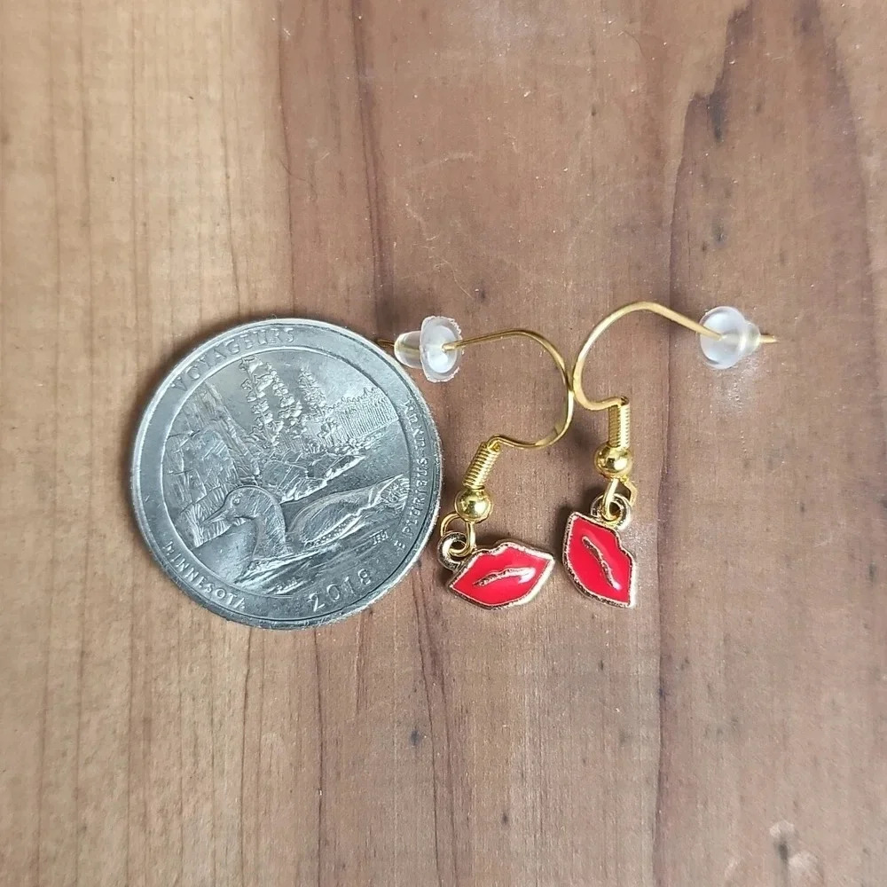 Small Lip Earrings